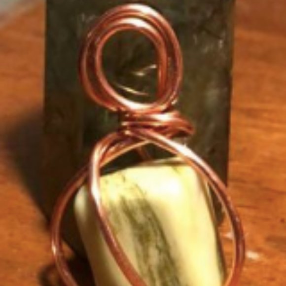 Serpentine Pendant - Picture 2 of 2